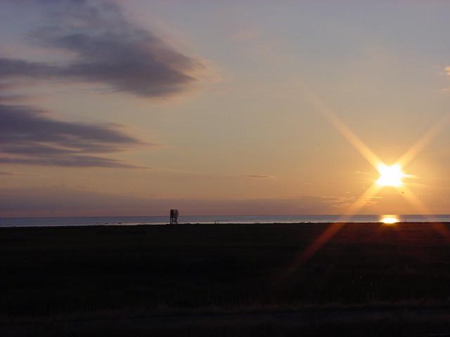 06s.jpg setting sun